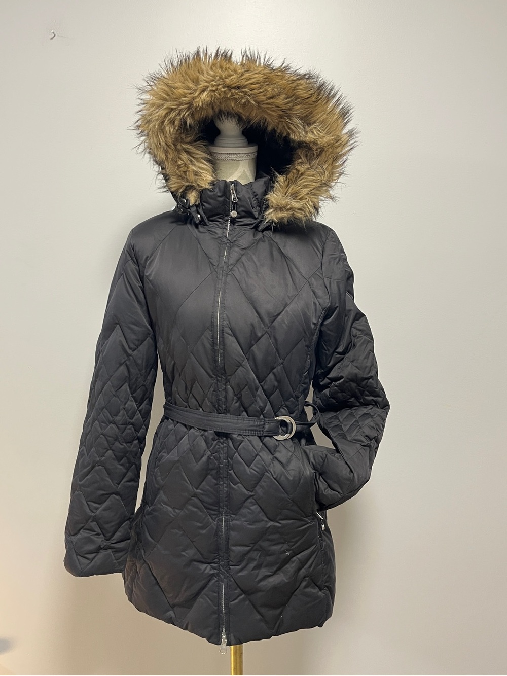 Eddie Bauer 650 Fill Goose Down Quilted Parka size medium  black